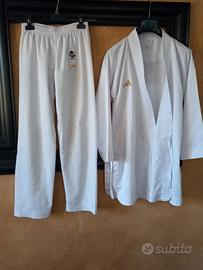 Karategi Adidas misura 160