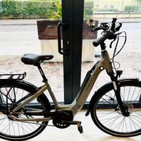 ebike da citta/trekking  VELODEVILLE AEB200