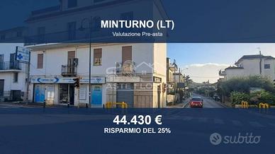 Immobile in asta di 67 m² a Minturno