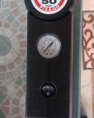 Compressore portatile per auto