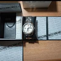Orologio Moschino MW003