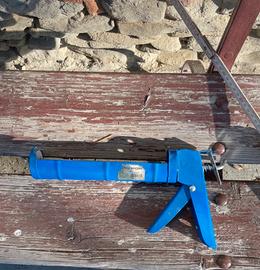 Pistola per silicone