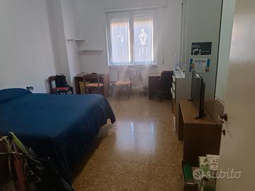 Camera singola per ragazza/signora lavoratrice