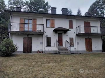 Immobile in asta di 70 m² con 3 locali a Villa Min