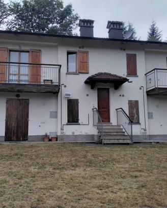 Immobile in asta di 70 m² con 3 locali a Villa Min