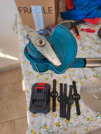 Tagliabordi a batteria