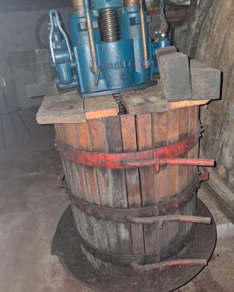 Torchio idraulico