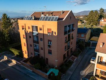 Zagarolo quadrilocale con terrazzino box auto