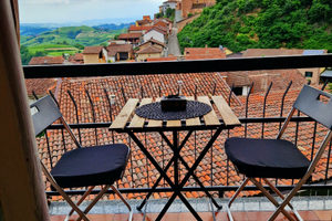 Casa indipendente 5 appartamenti