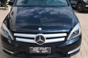 Mercedes-benz B 200 MERCEDES CLASSE AMG MANUALE