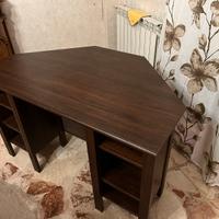 Scrivania angolare Ikea