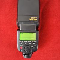 Flash Meike MK580 