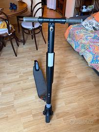 Monopattino elettrico Segway ES1+batteria extra