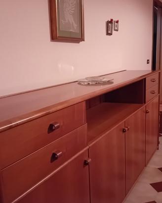 Soggiorno moderno anni 80 in puro legno e tavolini