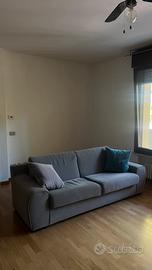 Divano 3 posti grigio 211 cm
