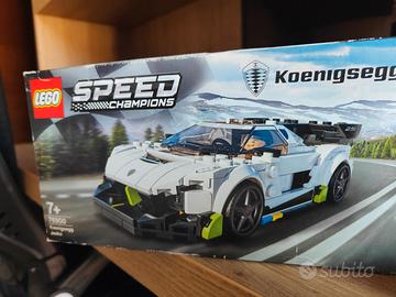 LEGO Koenigsegg