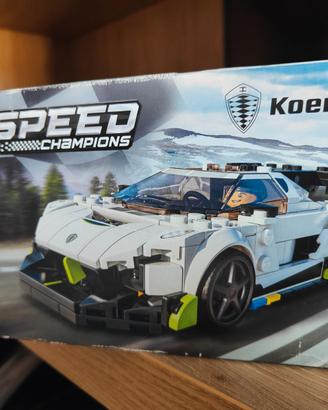 LEGO Koenigsegg