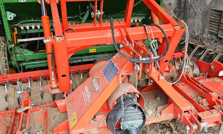 Combinata di semina kuhn hrb 252 + amazone d9-25