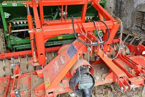 Combinata di semina kuhn hrb 252 + amazone d9-25