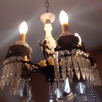 Lampadario vintage con pendenti 
