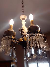 Lampadario vintage con pendenti 