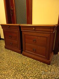 Coppia di comodini  vintage anni 70/80