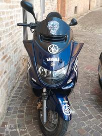 YAMAHA MAJESTIC 250