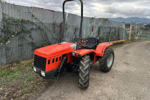 Trattore frutteto Carraro 3100 fisso