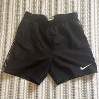 pantaloncino nero Nike, bambino