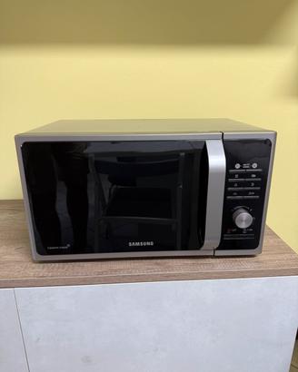 Microonde samsung da 23 litri