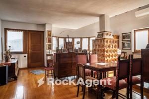 MEDE, PRESTIGIOSA VILLA INDIPENDENTE