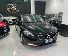 Volvo V40 D2