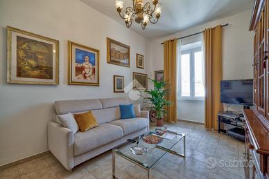 3 LOCALI A CIVITAVECCHIA