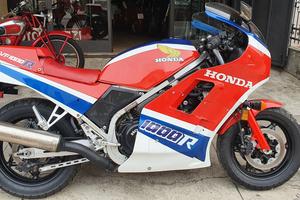 Honda VFR 1000