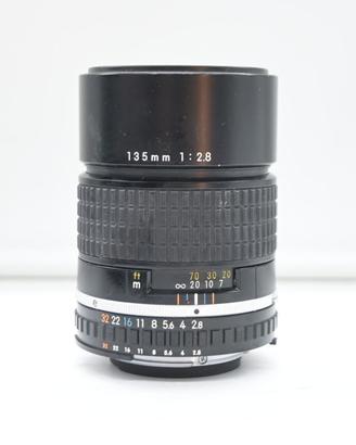 NIKKOR 135 mm F/2.8