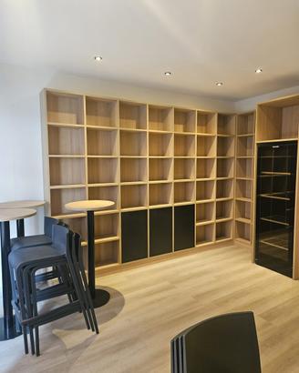 Mobili Wine Bar/Enoteca