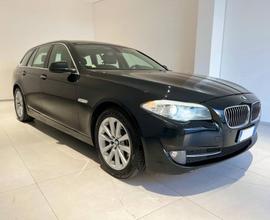 BMW Serie 5 525d Touring xdrive Modern auto E6