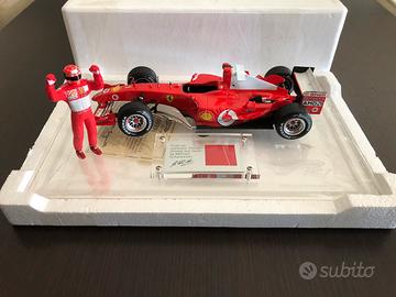 Ferrari F1 Michael Schumacher in scala 1/18