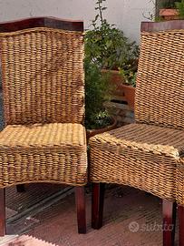 Quattro sedie legno e vimini intrecciato