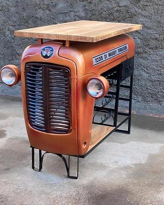 Mobile bar trattore vintage