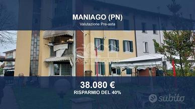 Immobile in asta di 110 m² con più di 5 locali a M
