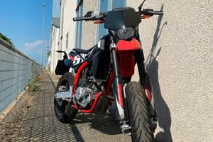 SM125R