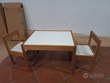 Tavolino e 2 sedie Ikea