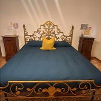 Letto struttura in ottone satinato