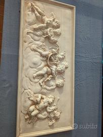 Pannello decorativo in gesso con altorilievo