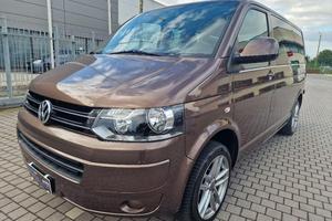 VOLKSWAGEN - Caravelle T5 4MOTION 8 POSTI