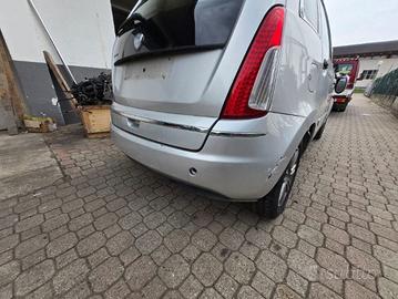 FANALINO POST. DESTRO LANCIA MUSA 350 2012