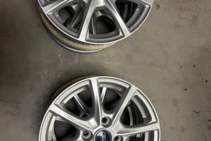 Set 4 Cerchi in Lega Originali Ford 15