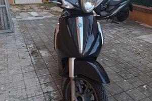Piaggio Beverly 250 ie Tourer