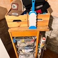 Mobiletto porta oggetti